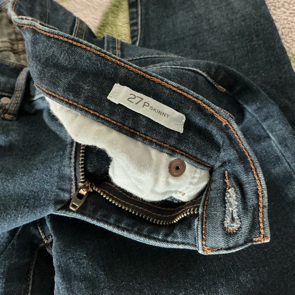 Banana Republic Women’s New Perfect Skinny Premium Denim - Picture 11 of 14